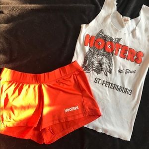Official Hooters Uniform